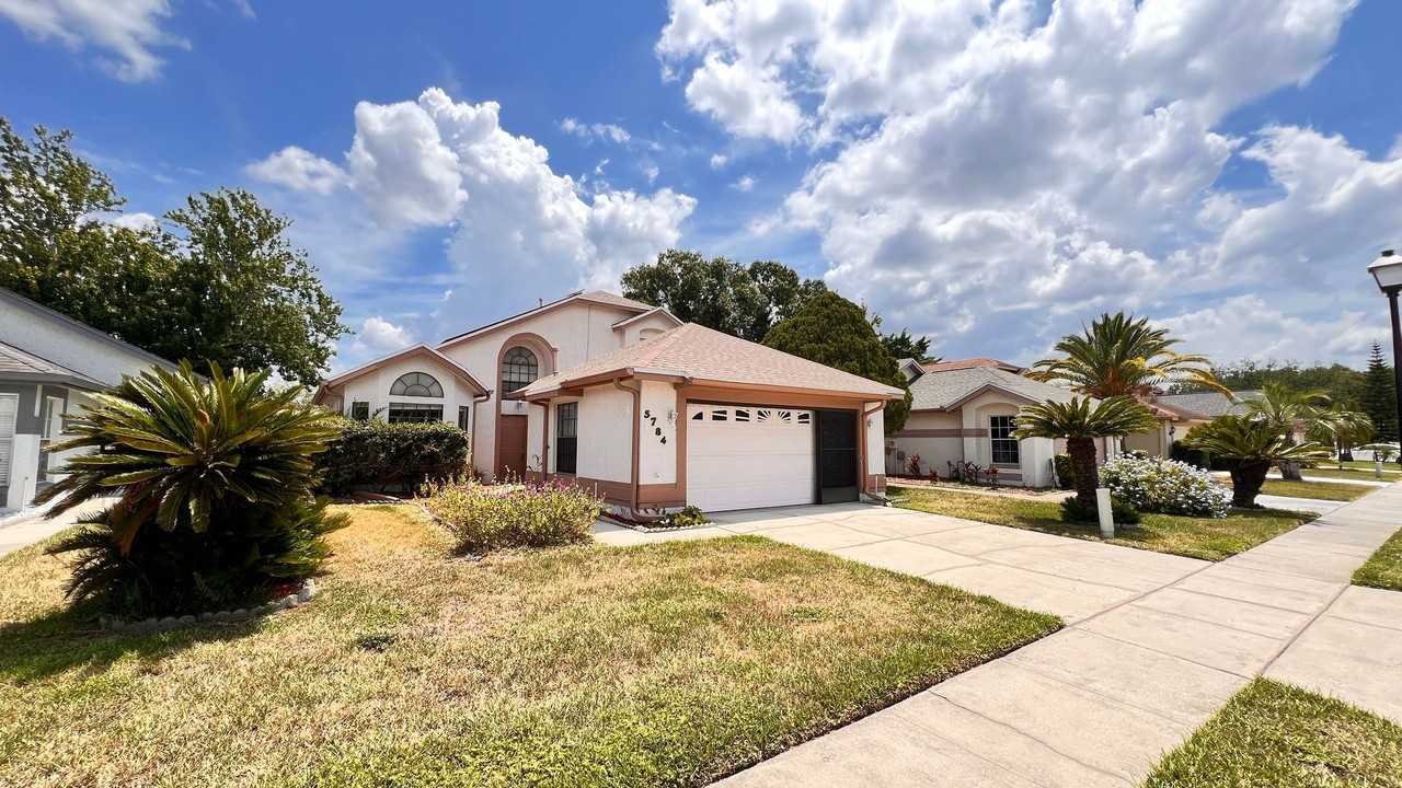 5784 Parkview Point Dr - Photo 2 of 40