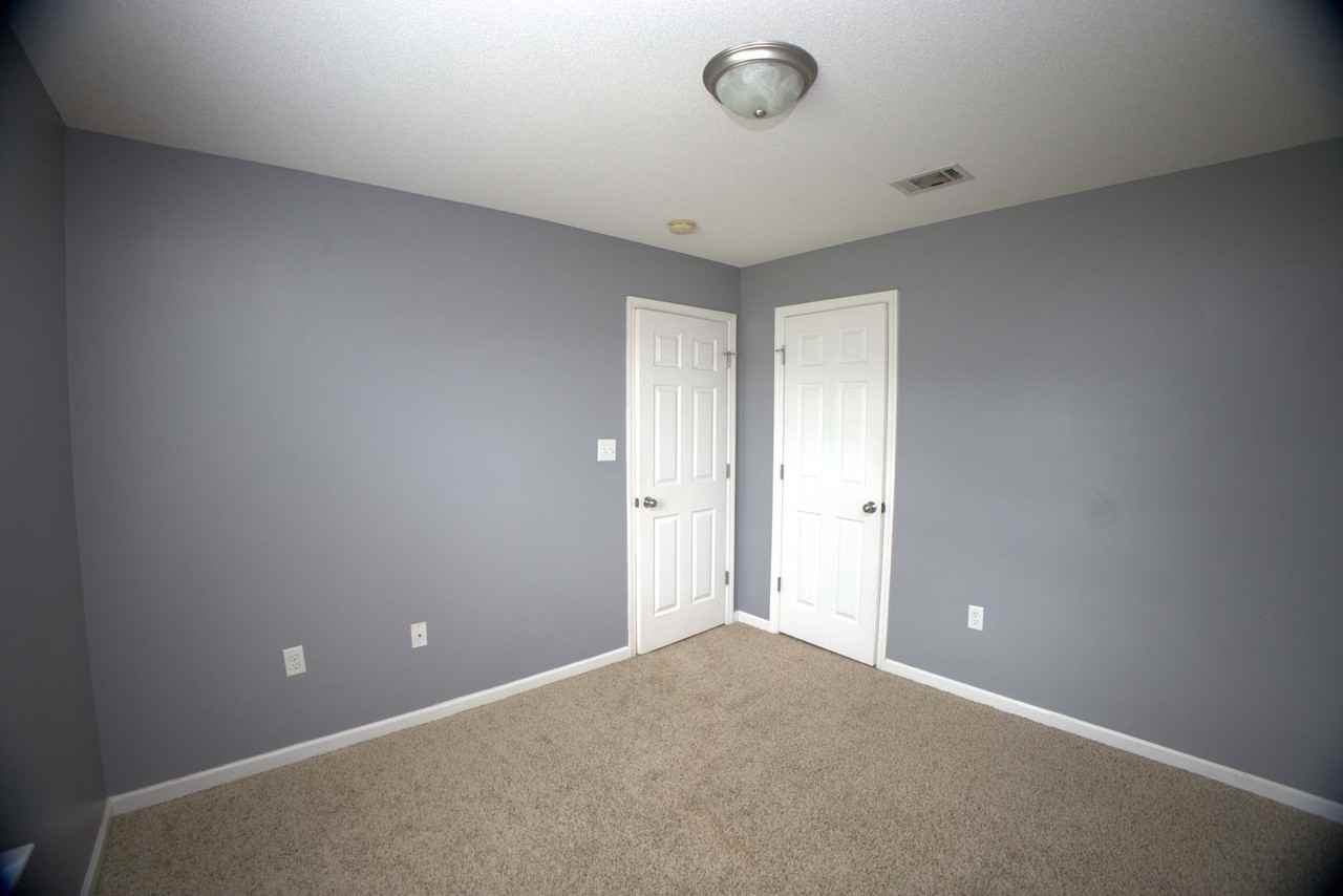 5076 Branch Point Dr - Photo 6 of 11