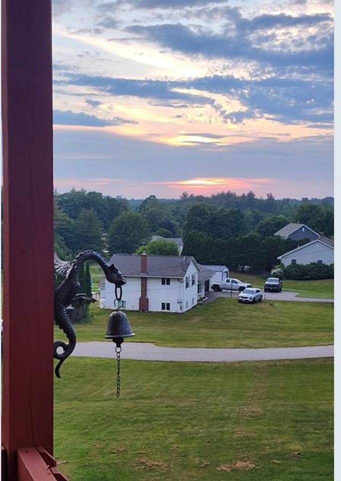 72 Frost Hill Ave - Photo 3 of 27