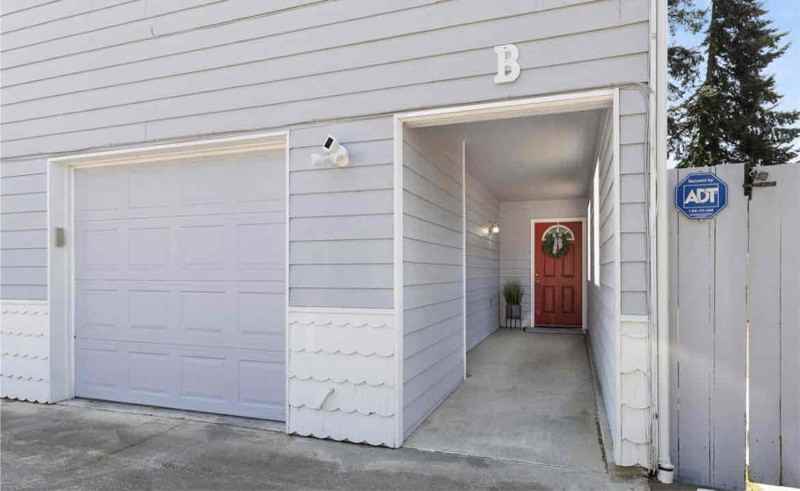 3615 Auburn Way S #B - Photo 2 of 20