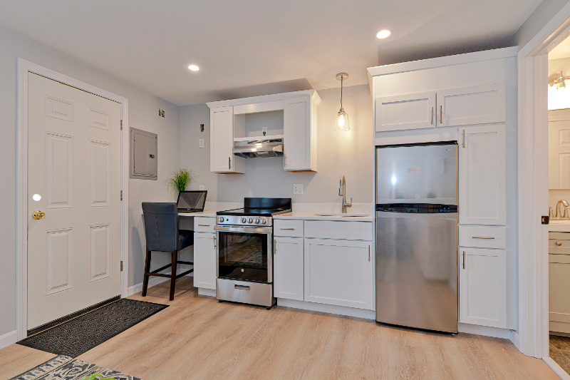 528 Ocean Blvd #10 - Photo 7 of 19