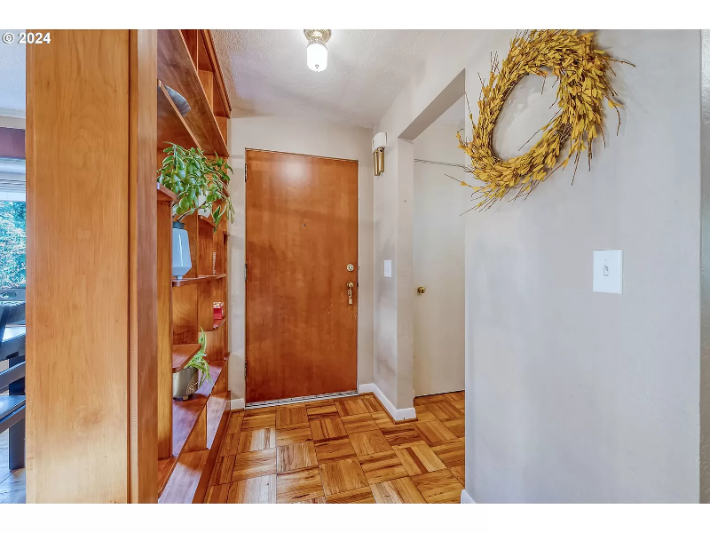 1715 E 23rd Ave - Photo 2 of 20