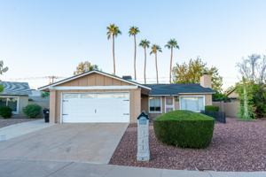 featured image of 2706 E Dahlia Dr