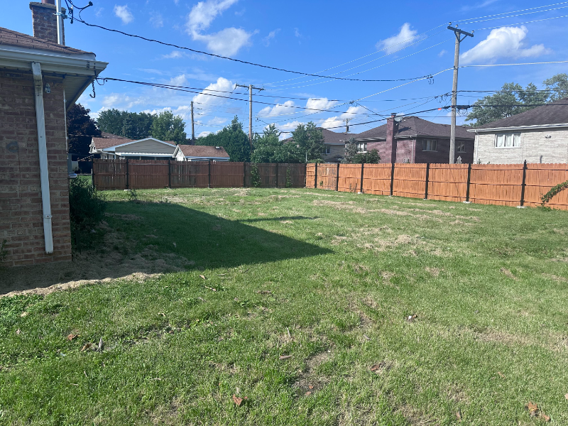 8323 Melvina Ave - Photo 3 of 12