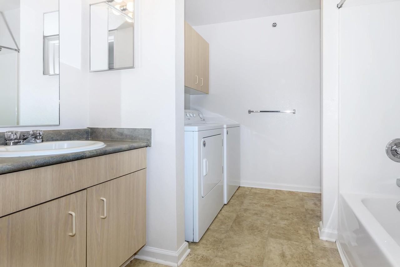 Tidewater Senior Apartments - Photo 6 of 27