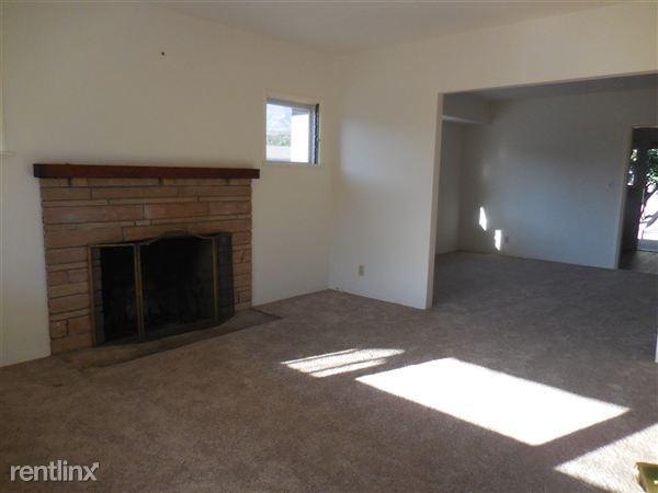 217 S Voluntario St - Photo 2 of 6