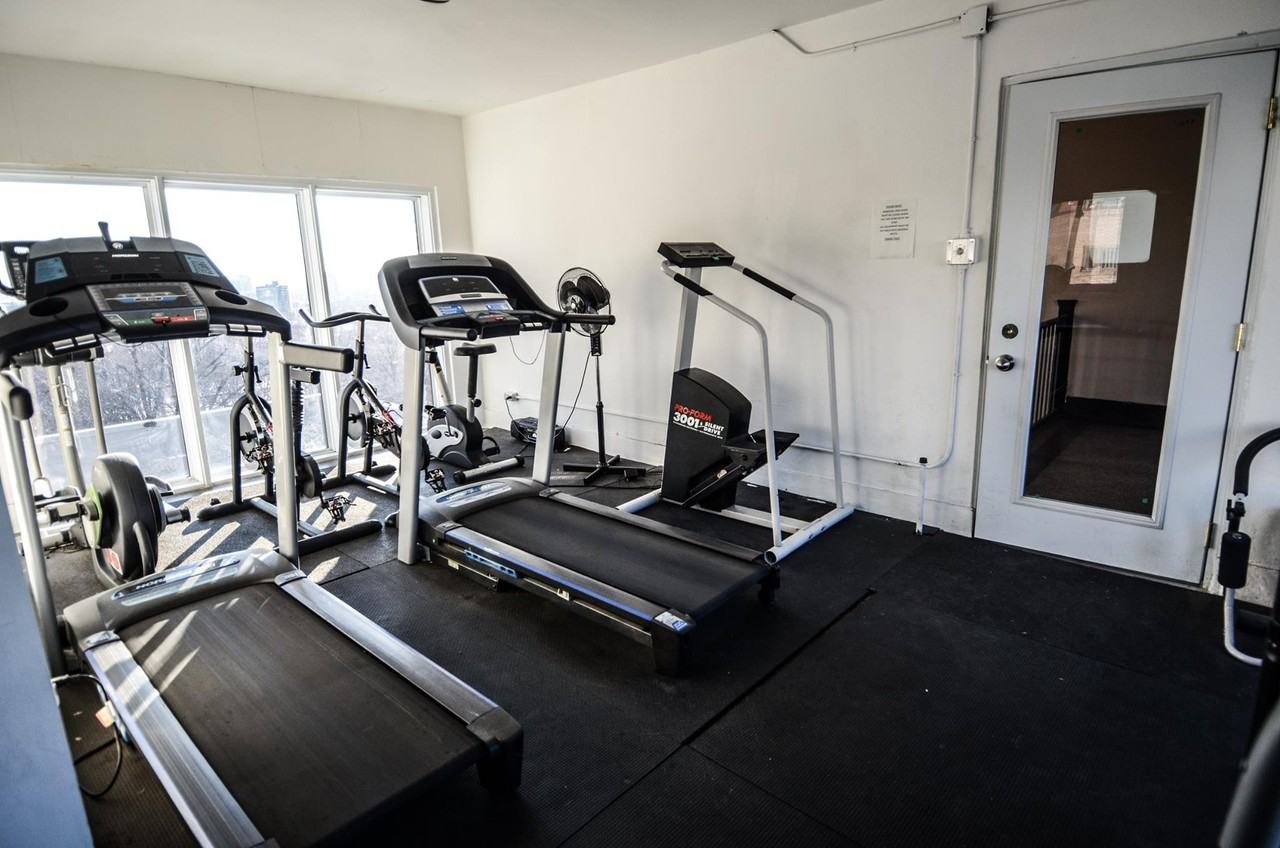 Bonavista Towers - Photo 6 of 8