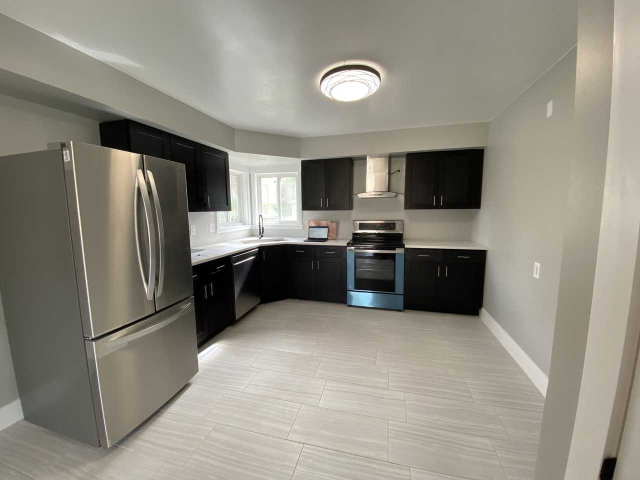 5510 Quail Ave N #NA - Photo 2 of 4