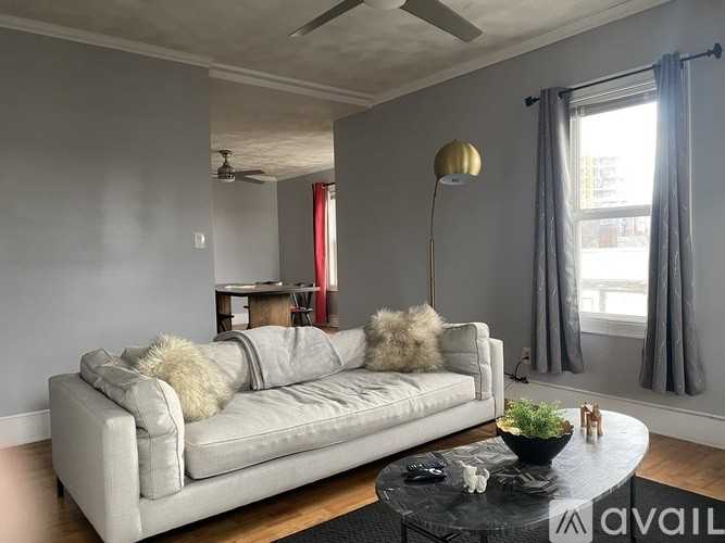 18 Webster Ave #3ROOMB - Photo 3 of 10