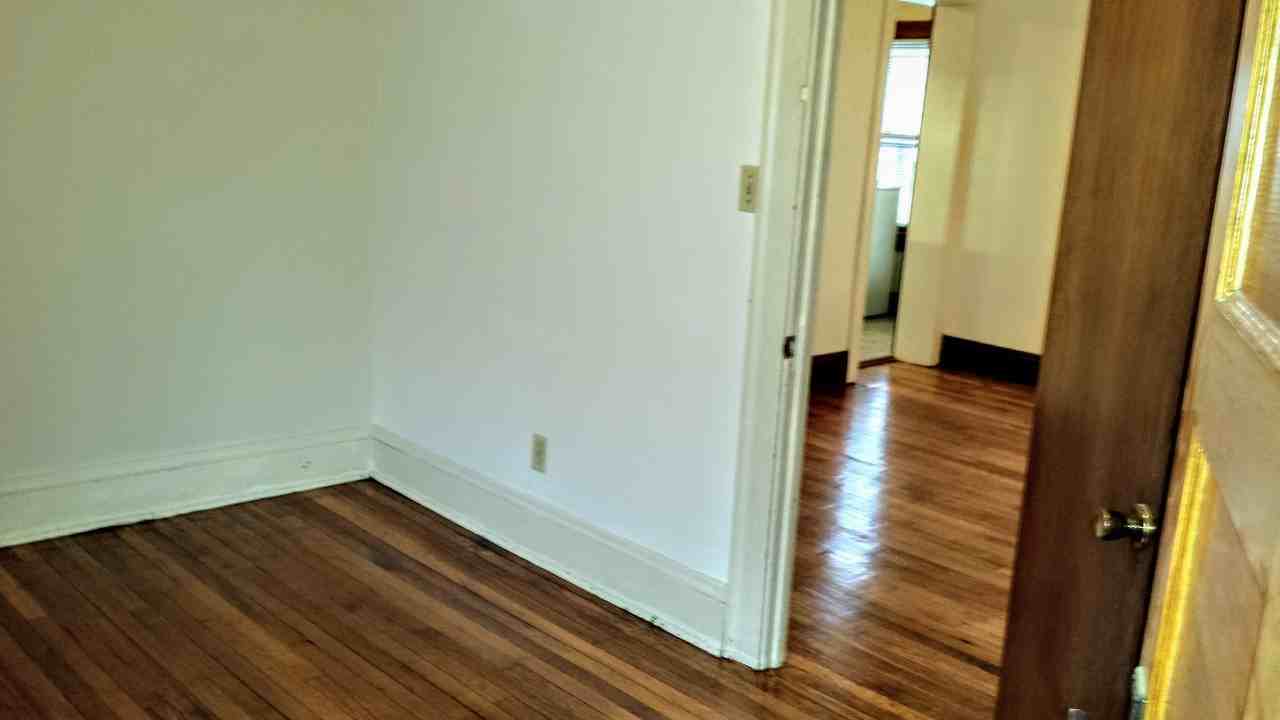 1973 W 44th St - Photo 2 of 50