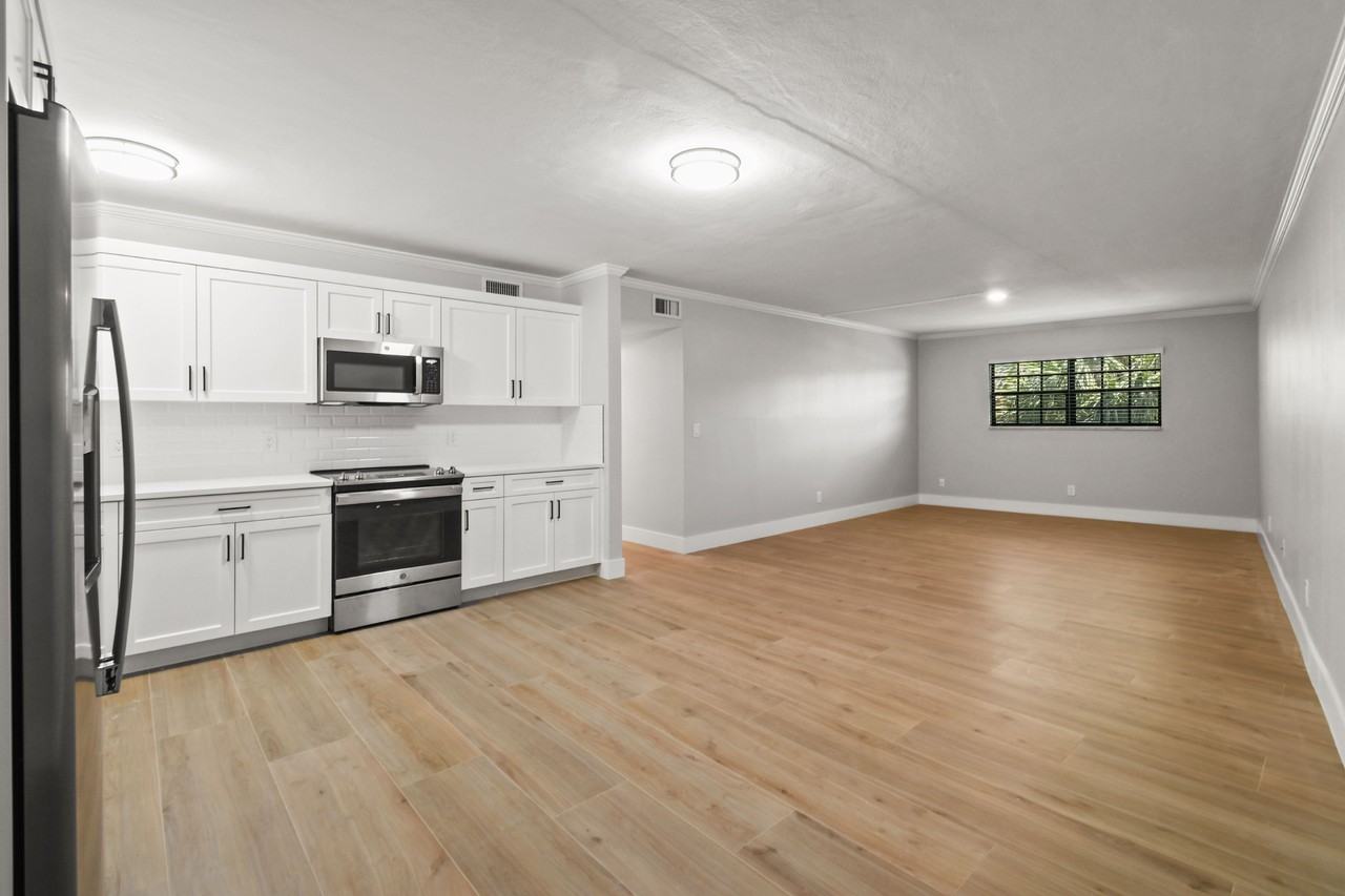 324 Southwind Dr #15 - Photo 5 of 18