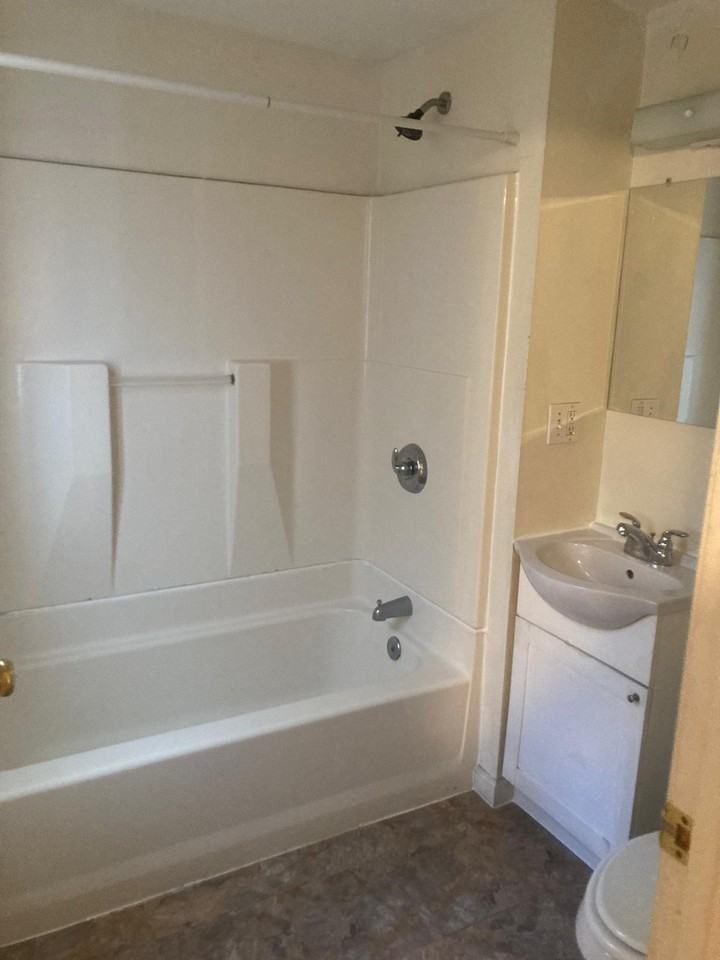 18 N 3rd St #1 - Photo 2 of 10