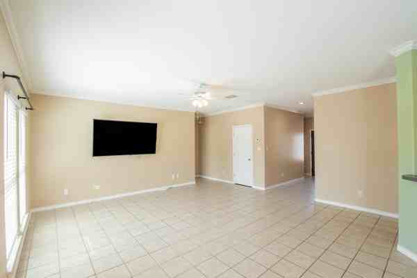 16105 Seagrape St #NA - Photo 5 of 24