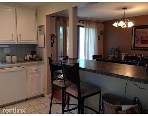 21 Chase Dr - Photo 3 of 8