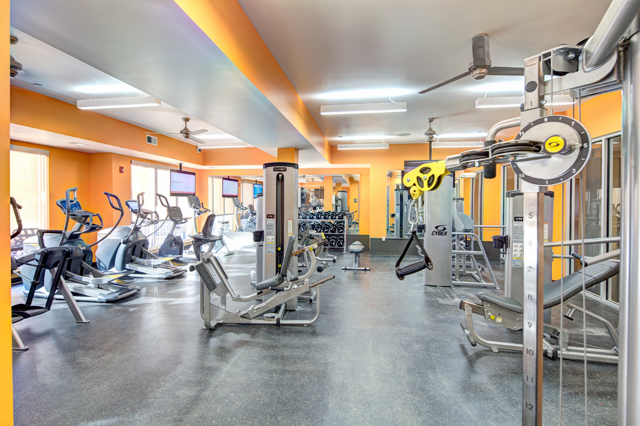 University Walk | Student Housing - Photo 7 of 42