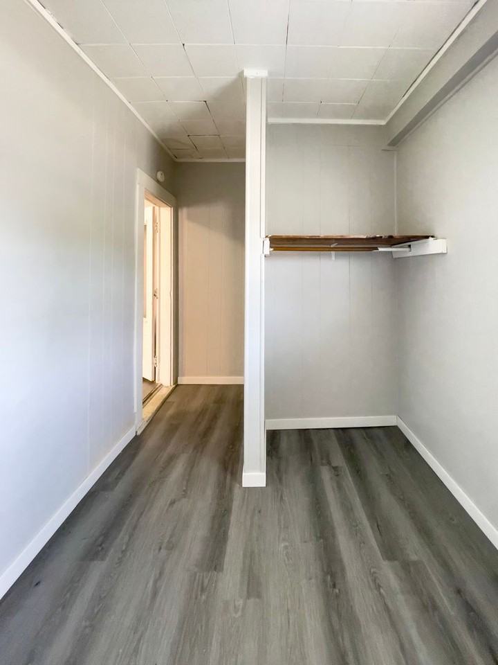 216 N McKinley Ave - Photo 7 of 33