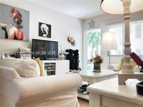 James Avenue - Photo 3 of 10