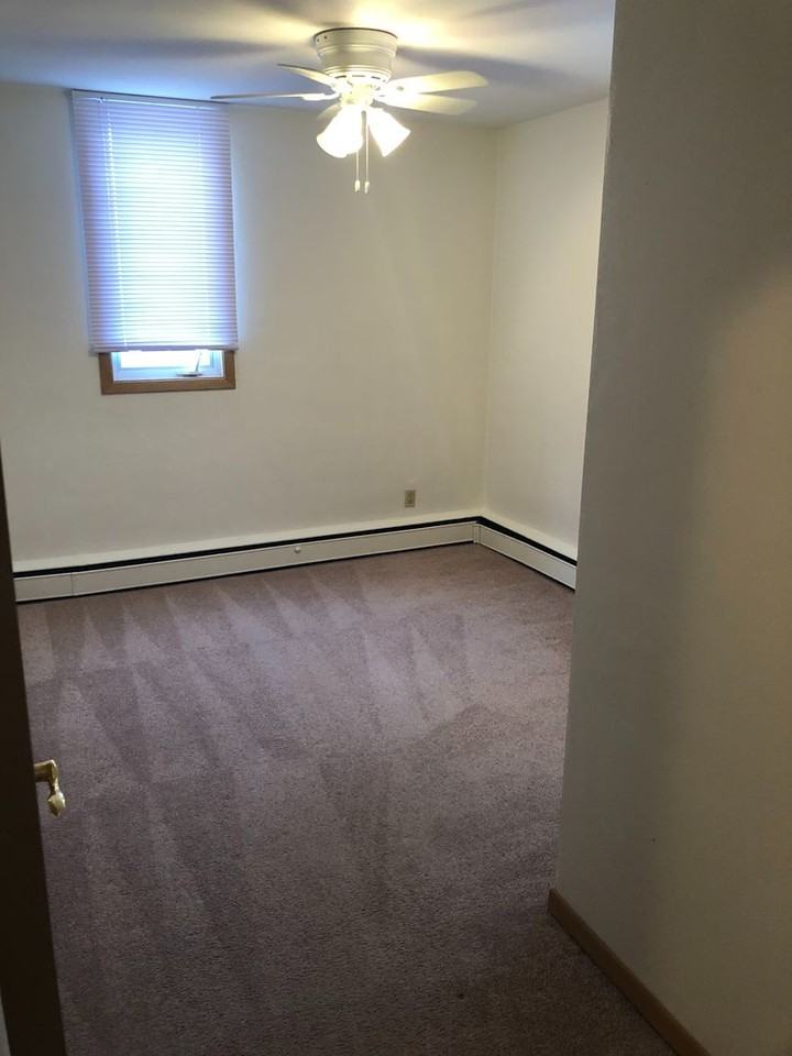 Lake Harriet Commons - Photo 5 of 11