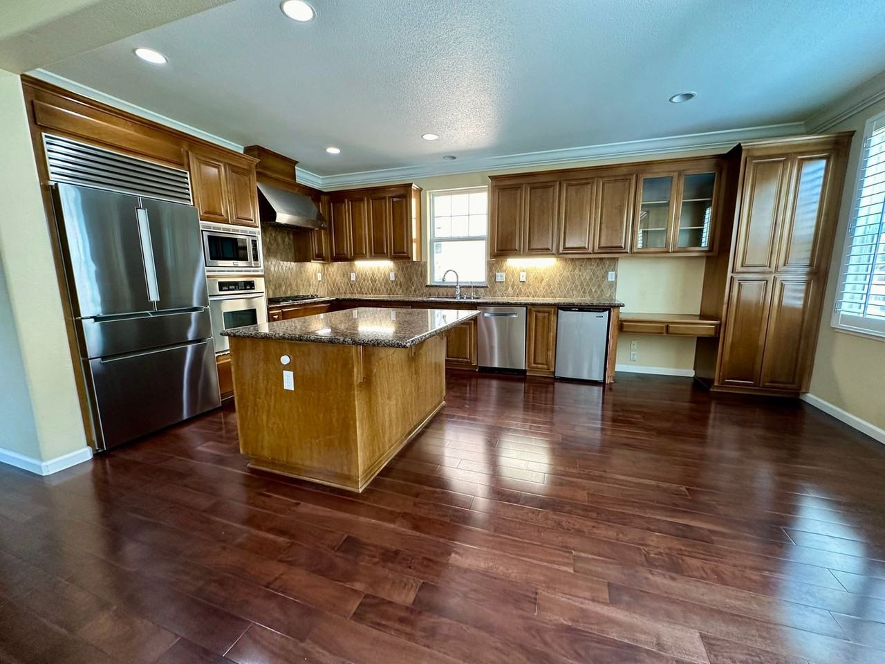 4397 Rivermark Pkwy - Photo 4 of 18