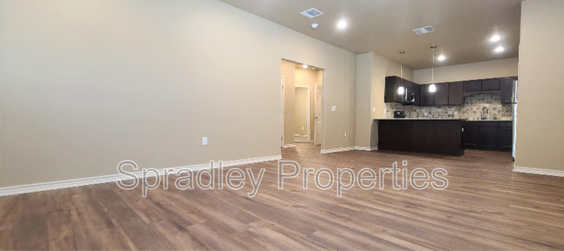 1065 Hibiscus Unit A - Photo 2 of 11