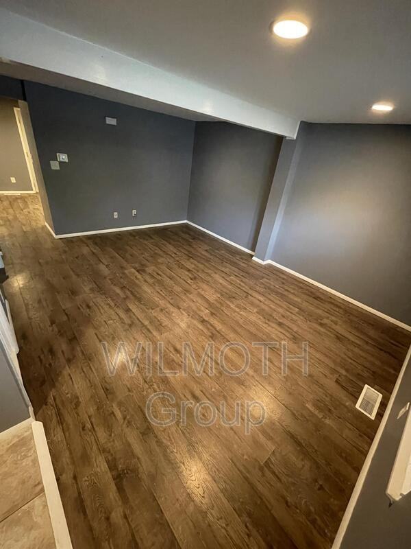 9507 Timber View Dr - Photo 2 of 13