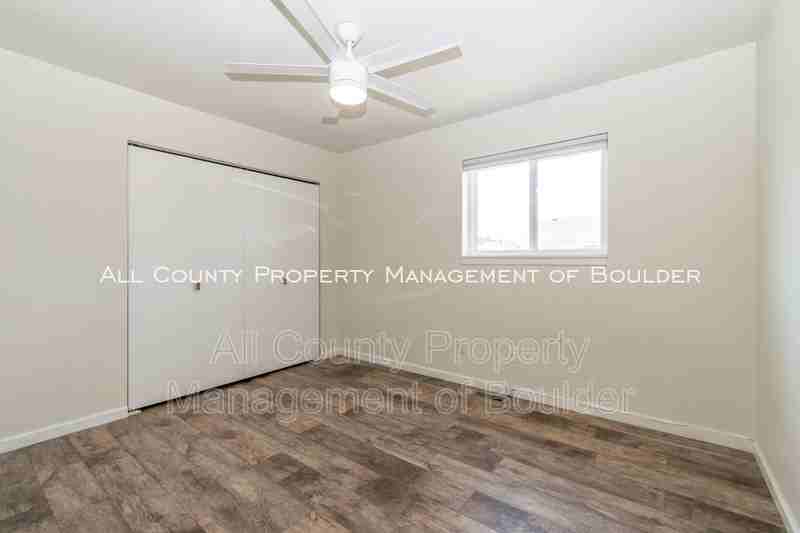 3395 Talisman Ct #D - Photo 2 of 6
