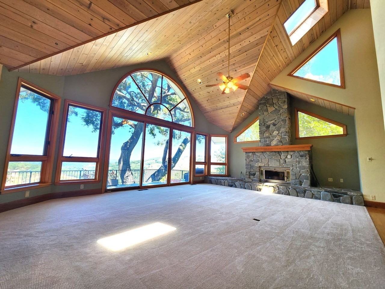 1144 Los Trancos Rd - Photo 3 of 29