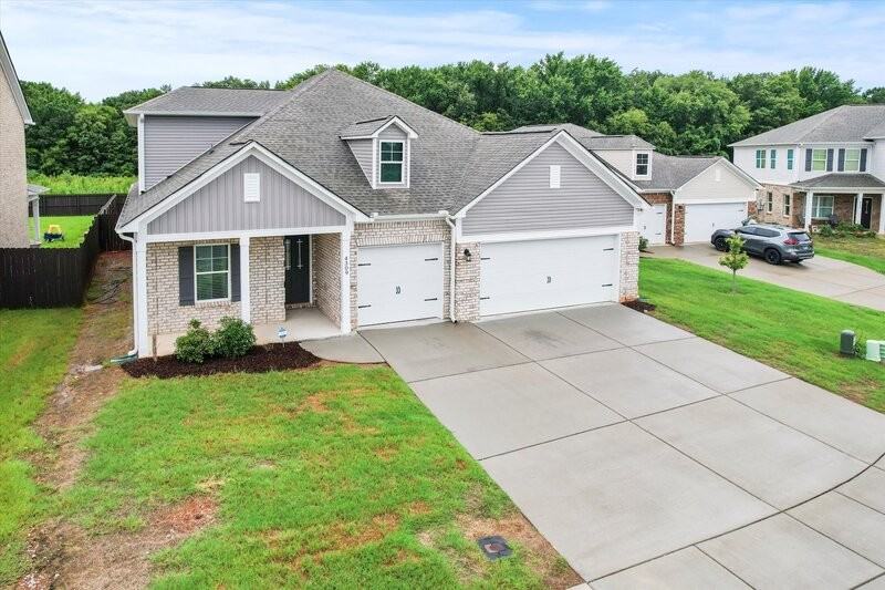 4309 Textile Ln Sw - Photo 2 of 45