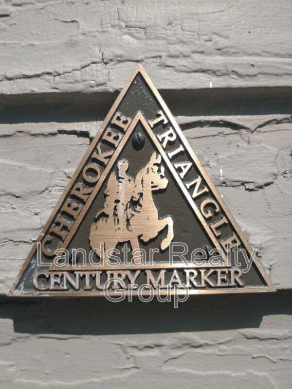 2127 Grinstead Dr #3 - Photo 5 of 22