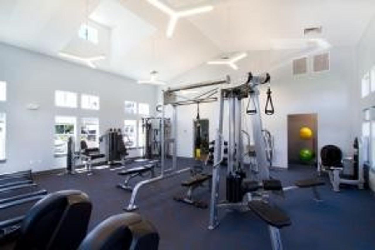 6 North Apts - Photo 6 of 8