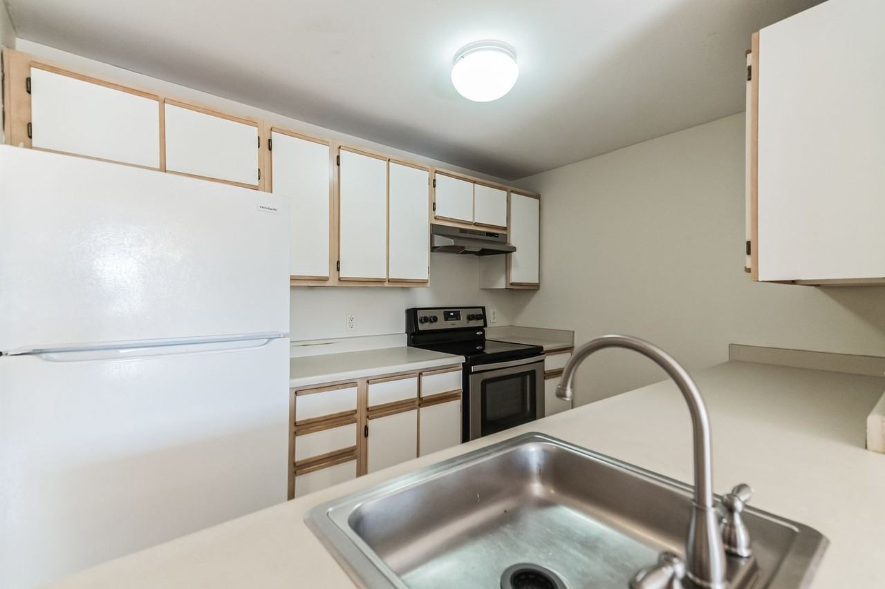 6046 Se Drake St #223 - Photo 5 of 15
