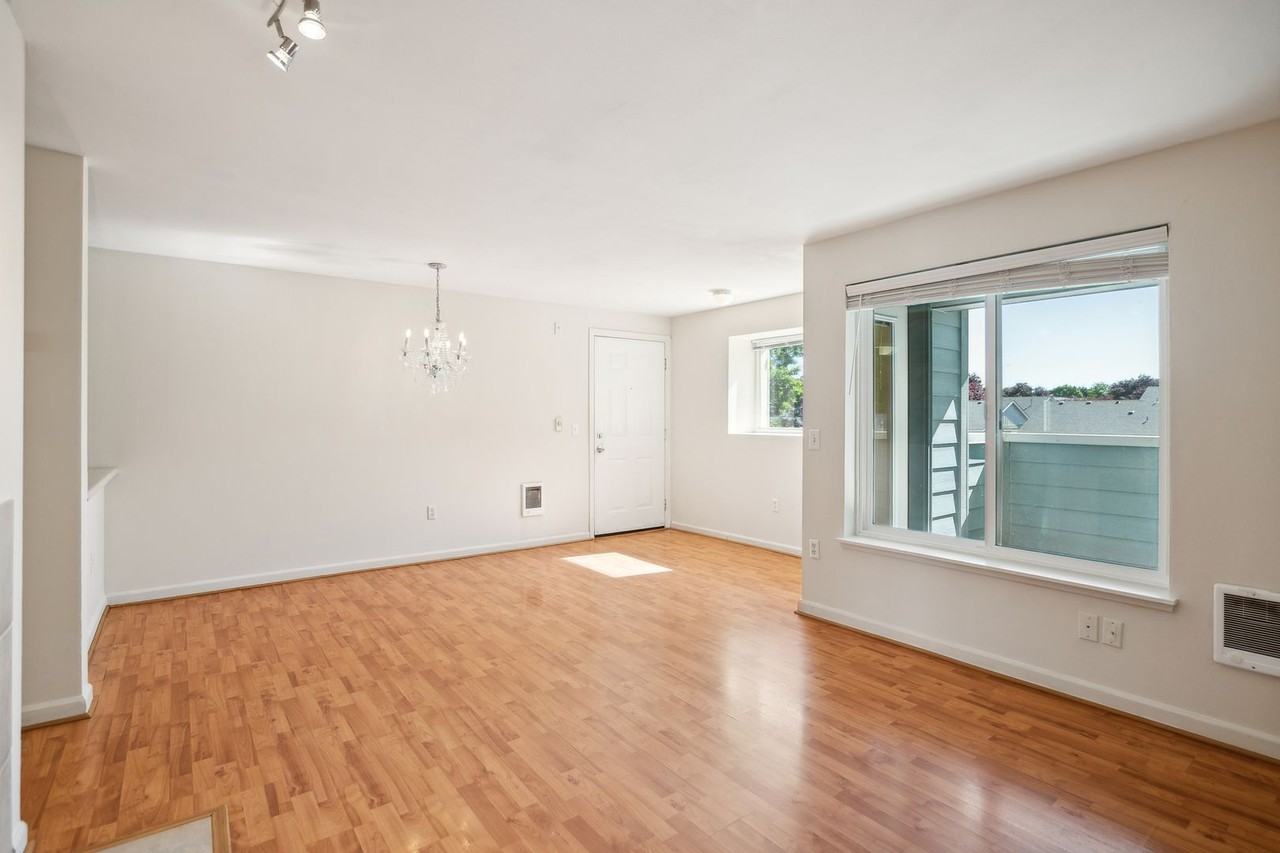 6046 Se Drake St #223 - Photo 7 of 15