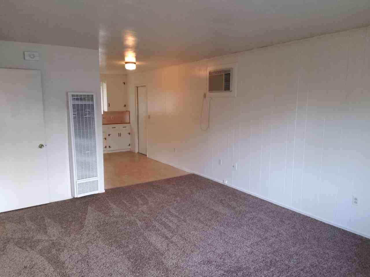 465/485 Magnolia Street, Oakdale, Calif. - Photo 2 of 12