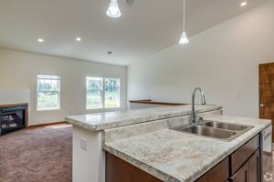 featured image of 426 N Oak Crest Dr