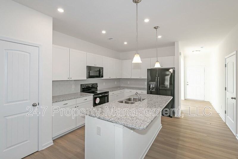 151 Lyons Dr Nw - Photo 3 of 22