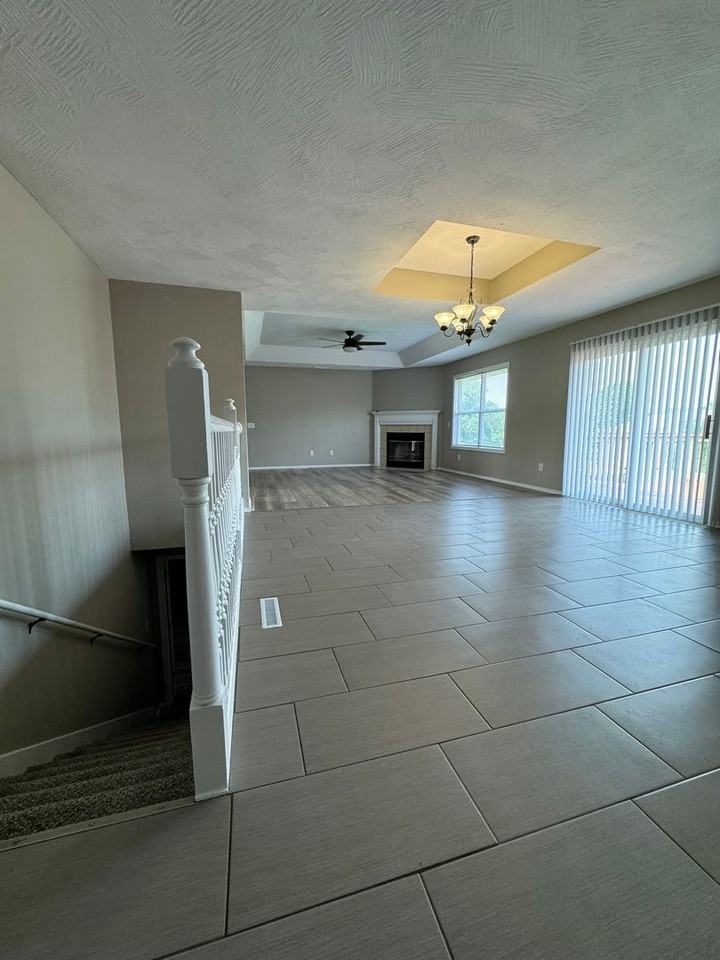 4051 W Condor Dr - Photo 5 of 26