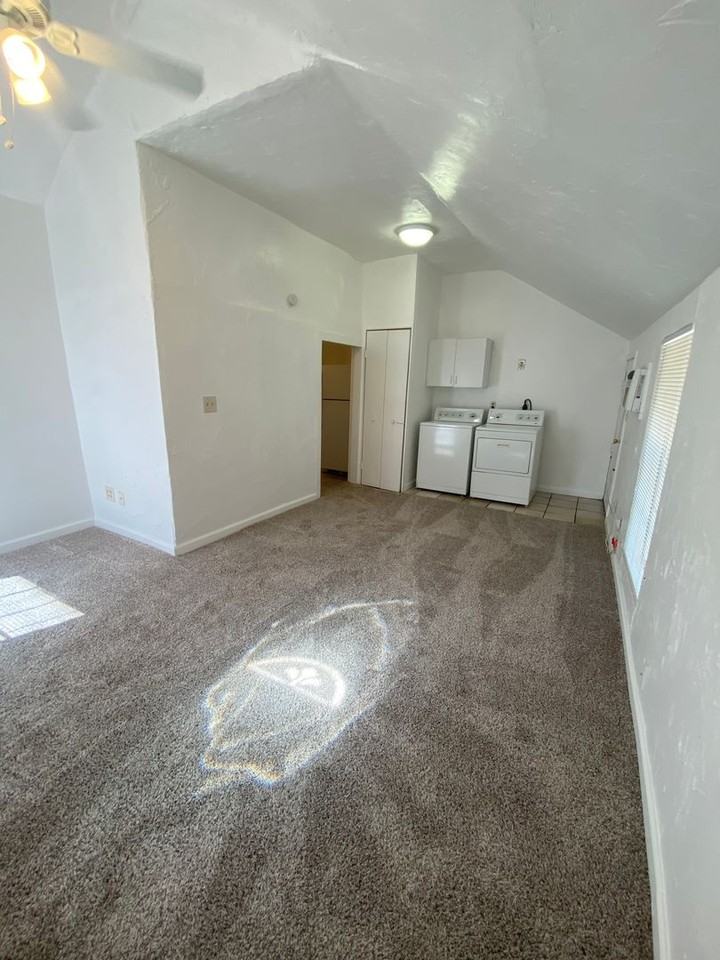 2800 Lafayette Ave #B - Photo 3 of 13