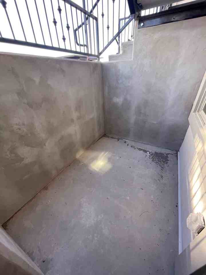 1019 N 1030 W - Photo 2 of 10