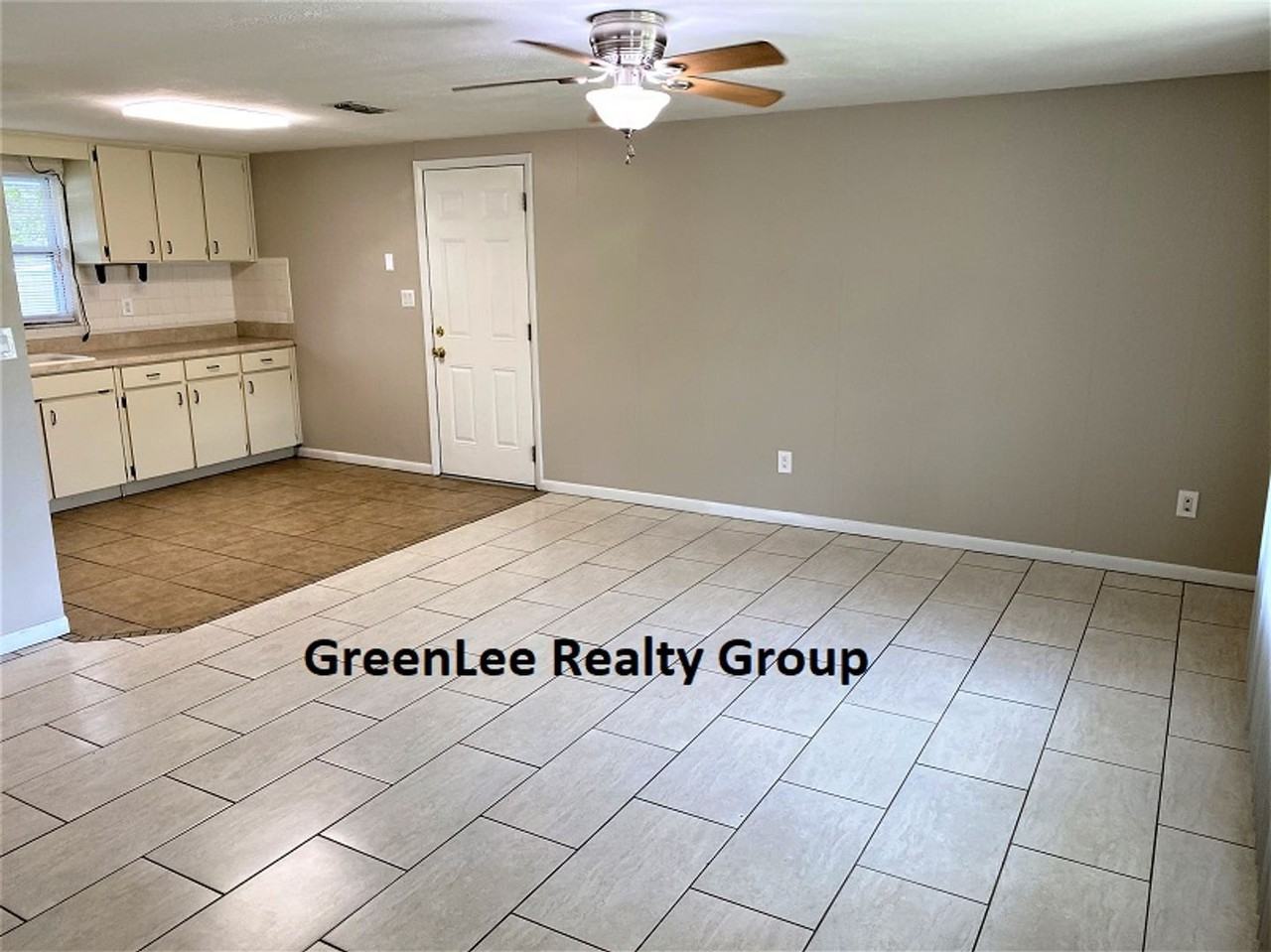 39014 South Ave - Photo 5 of 13