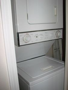560 Abby Ln #02 - Photo 2 of 7