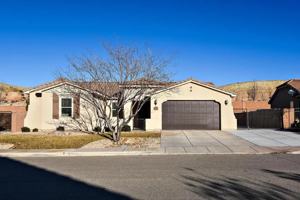 featured image of 355 E Munich Dr