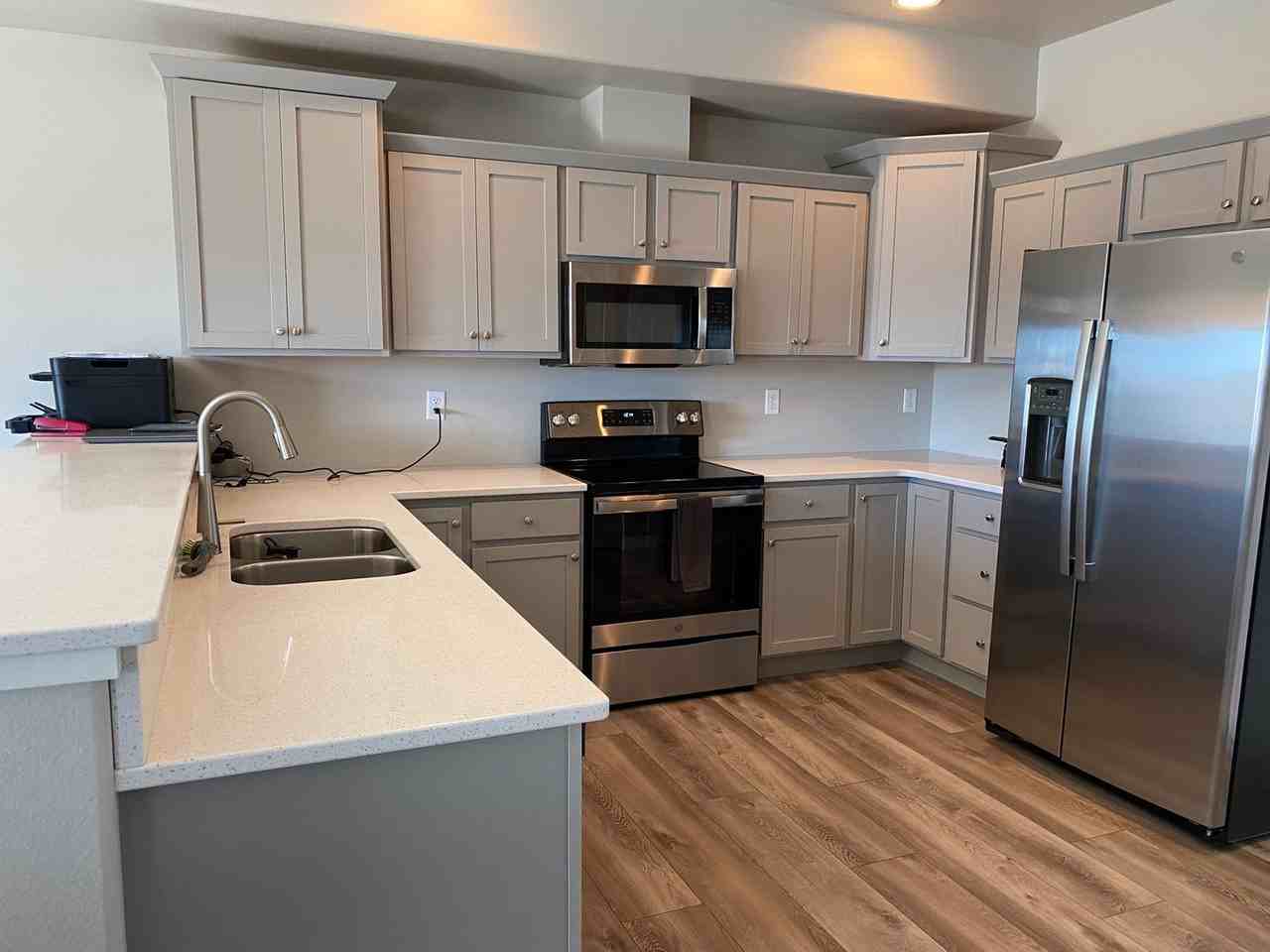 1182 Leann Cir - Photo 2 of 31