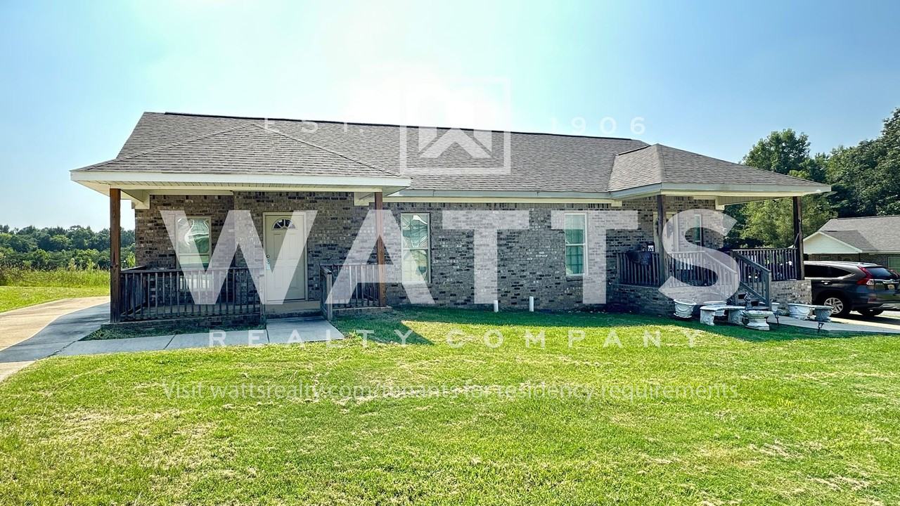 1428 Magnolia Dr - Photo 3 of 20