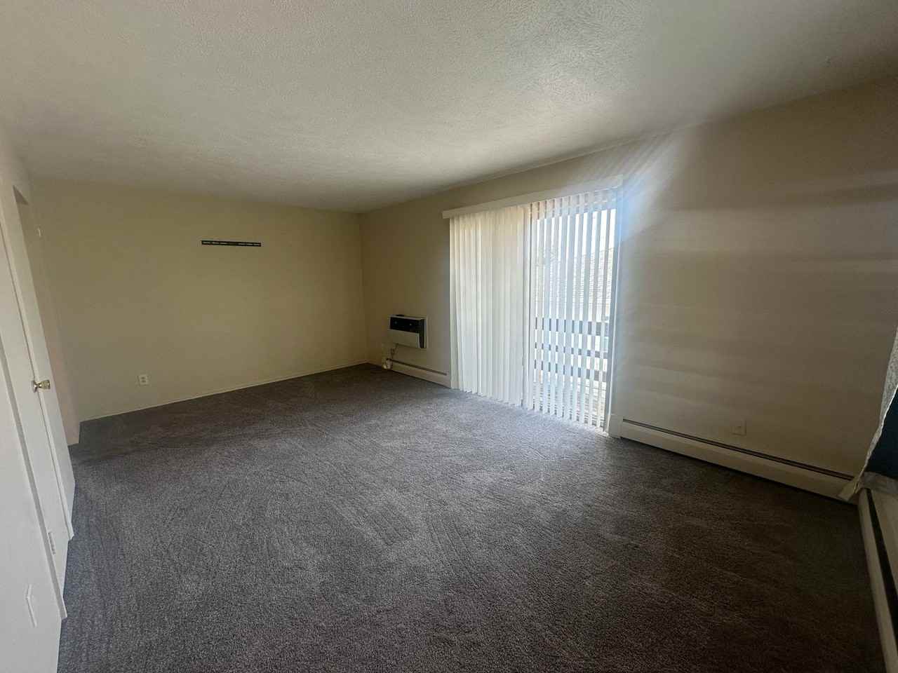 Gueck Con. - Photo 2 of 12