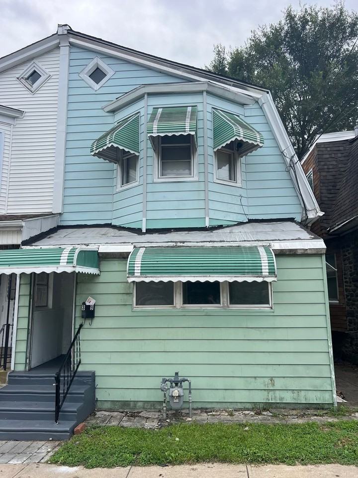 39 S 7th St - Photo 2 of 13