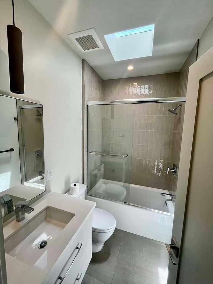 300 Helen Dr - Photo 3 of 10