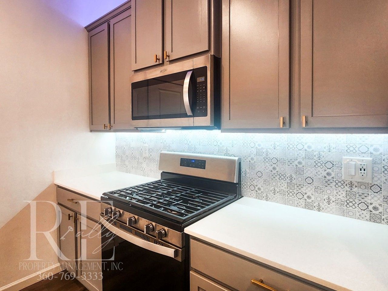 4796 Deadwood St - Photo 7 of 37