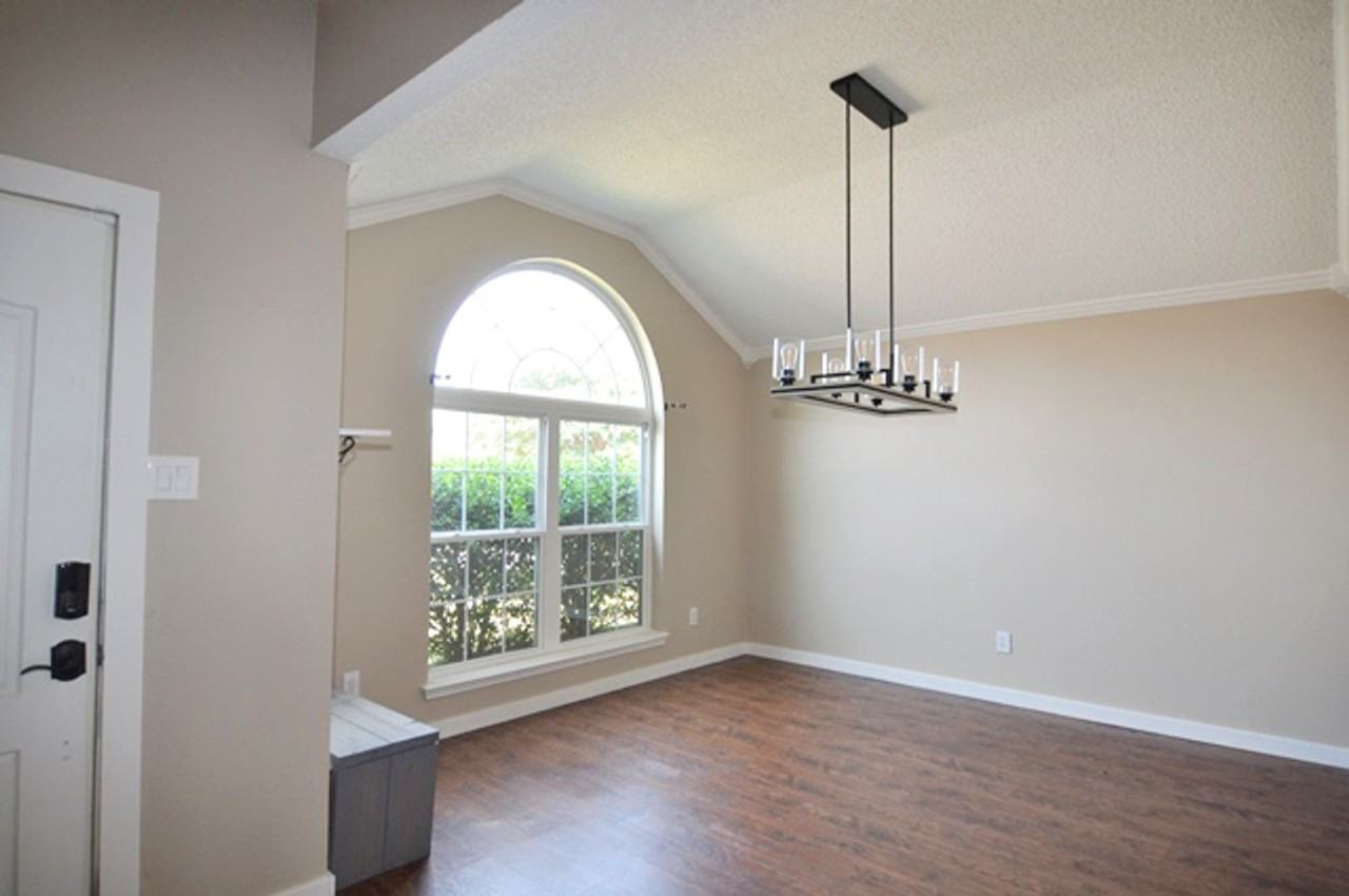 4812 Bridle Path Way - Photo 2 of 20