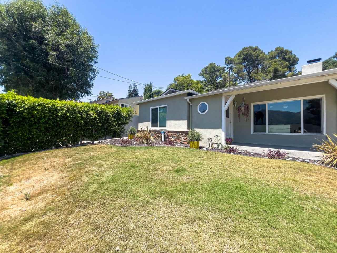 3319 Alabama St - Photo 2 of 29