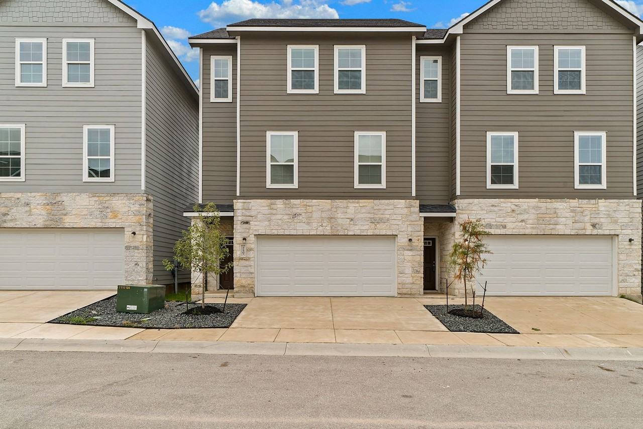 21507 Sir Walter Ln - Photo 2 of 25